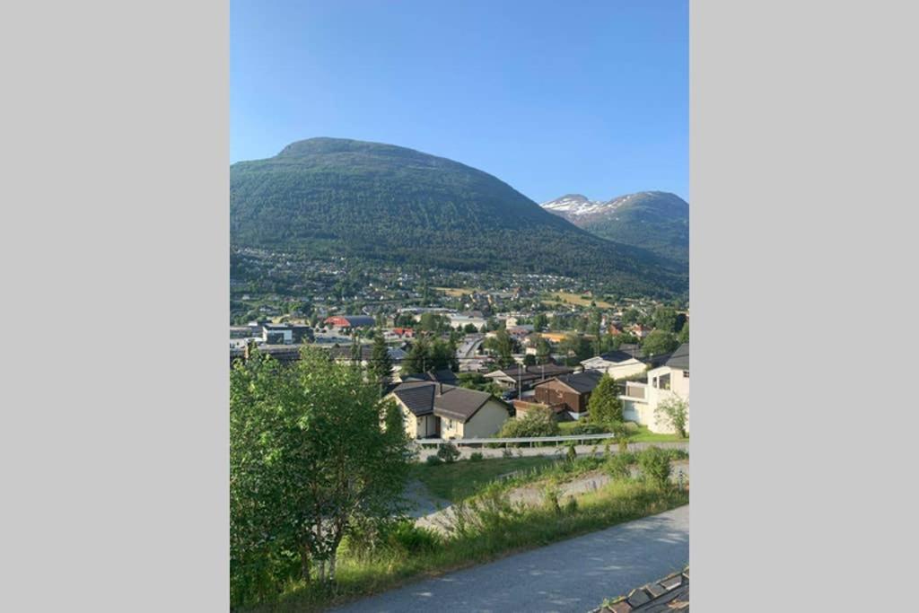 Leilighet Stryn Appartamento Esterno foto
